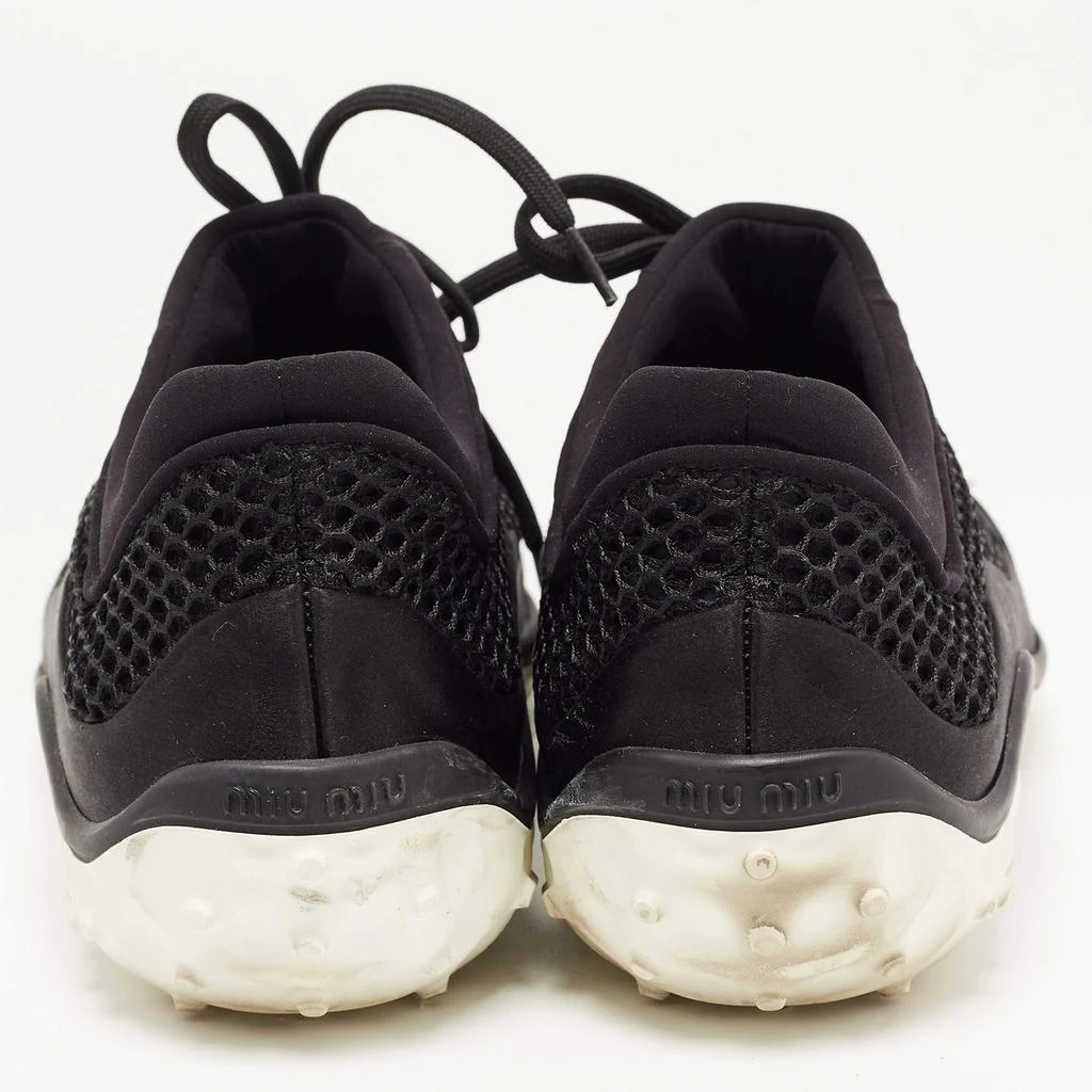 商品[二手商品] Miu Miu|Miu Miu Black Satin and Mesh Crystal Embellished Lace Up Sneakers Size 40,价格¥3034,第5张图片详细描述