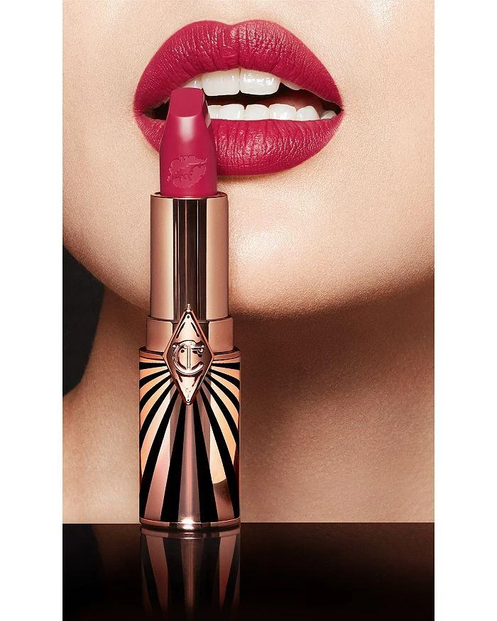 商品Charlotte Tilbury|火热红唇 Hot Lips 2 唇膏,价格¥281,第4张图片详细描述