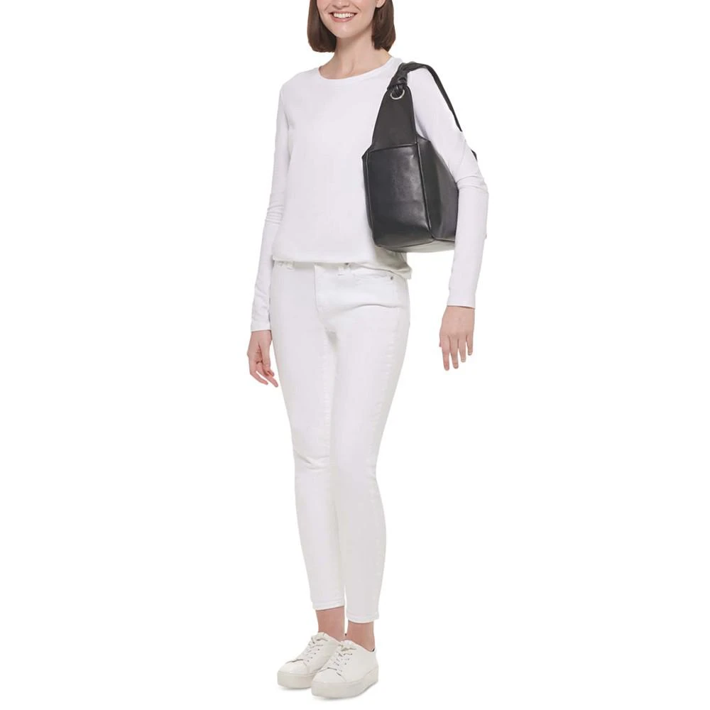 商品Calvin Klein|Gracie Hobo,价格¥312,第4张图片详细描述