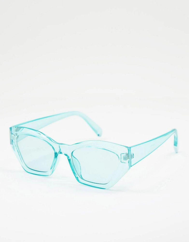 商品ASOS|ASOS DESIGN crystal blue cat eye sunglasses with tonal lens  - LBLUE,价格¥39,第1张图片