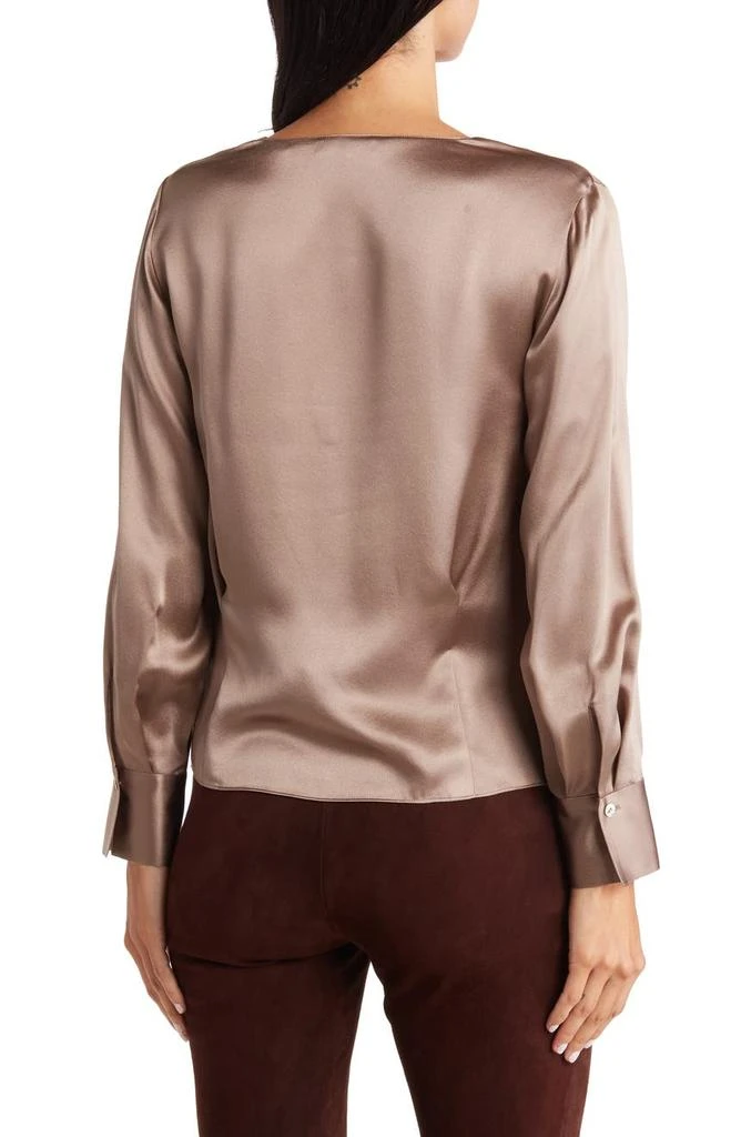 商品Vince|Long Sleeve V-Neck Silk Blouse,价格¥1390,第2张图片详细描述