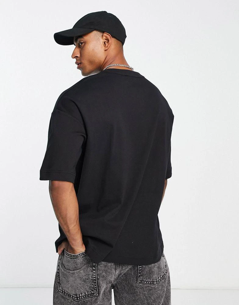 商品Calvin Klein|Calvin Klein boxy fit t-shirt with print in black,价格¥537,第2张图片详细描述