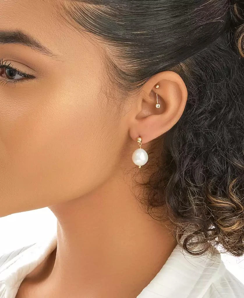 商品Sterling Forever|Women's Large Baroque Pearl Drop Stud Earrings,价格¥478,第4张图片详细描述
