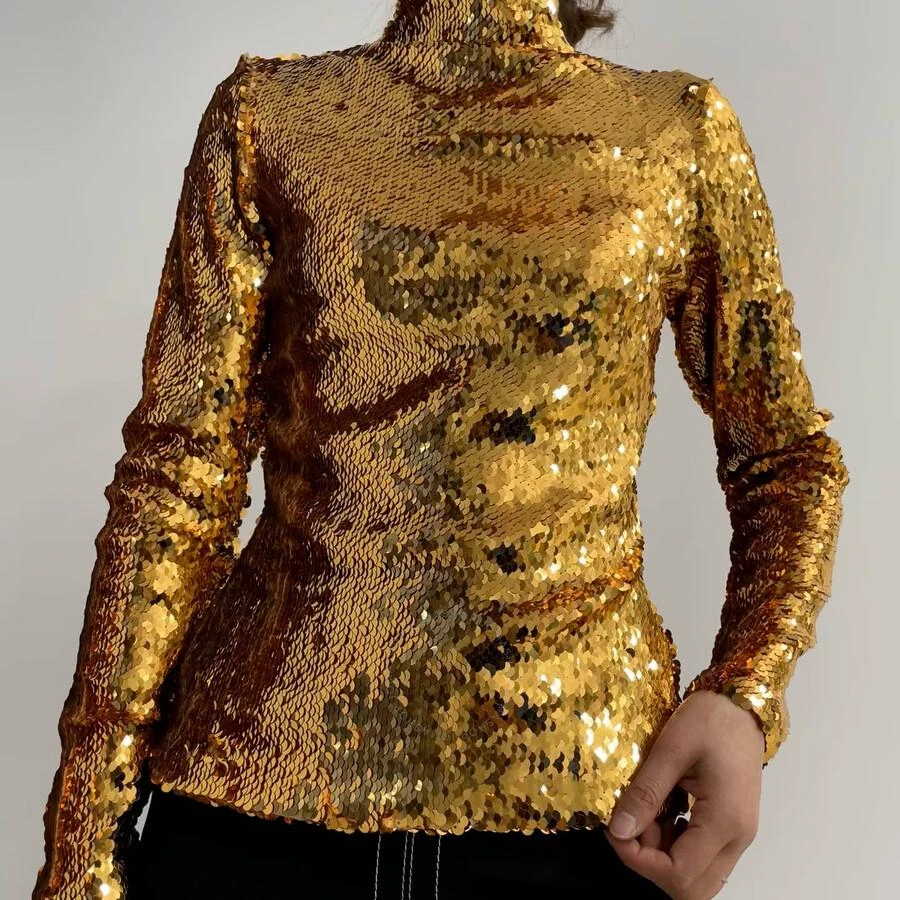 商品Burberry|Ladies Gold Sequinned Turtleneck Top,价格¥1584,第1张图片