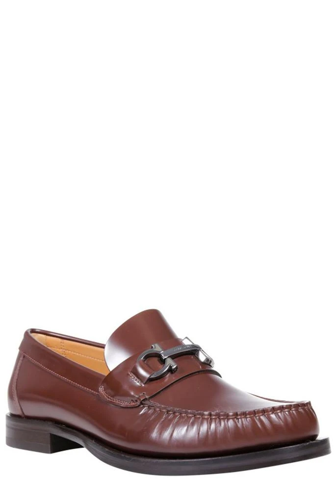 商品Salvatore Ferragamo|Salvatore Ferragamo Logo Plaque Slip-On Loafers,价格¥2681,第2张图片详细描述