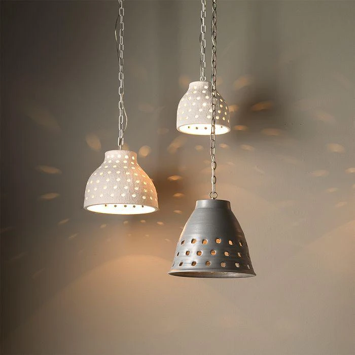 商品Jamie Young|Long Perforated Pendant,价格¥4437,第3张图片详细描述