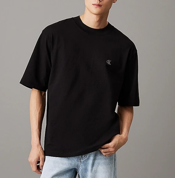 商品Calvin Klein|圆领宽松刺绣短袖T恤 男款 黑色灰白色（香港仓发货）,价格¥357,第1张图片