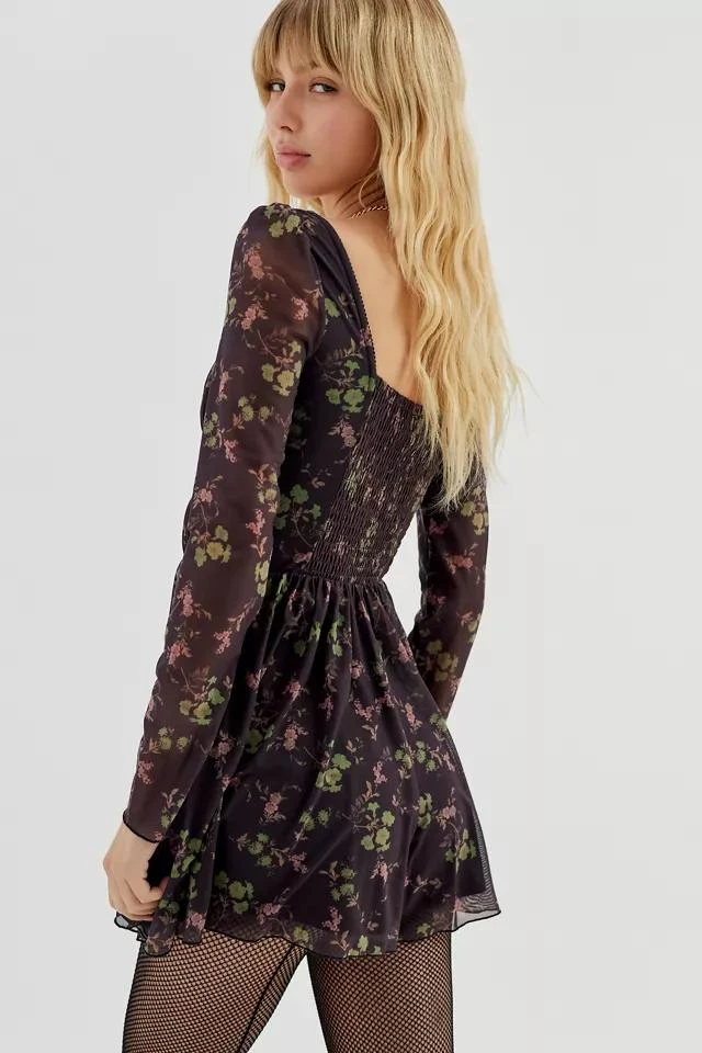 商品Urban Outfitters|UO Diana Ruched Cutout Romper,价格¥224,第2张图片详细描述