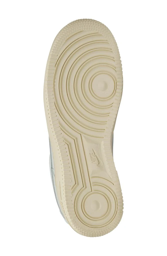 商品NIKE|Air Force 1 Premium Basketball Sneaker,价格¥797,第3张图片详细描述