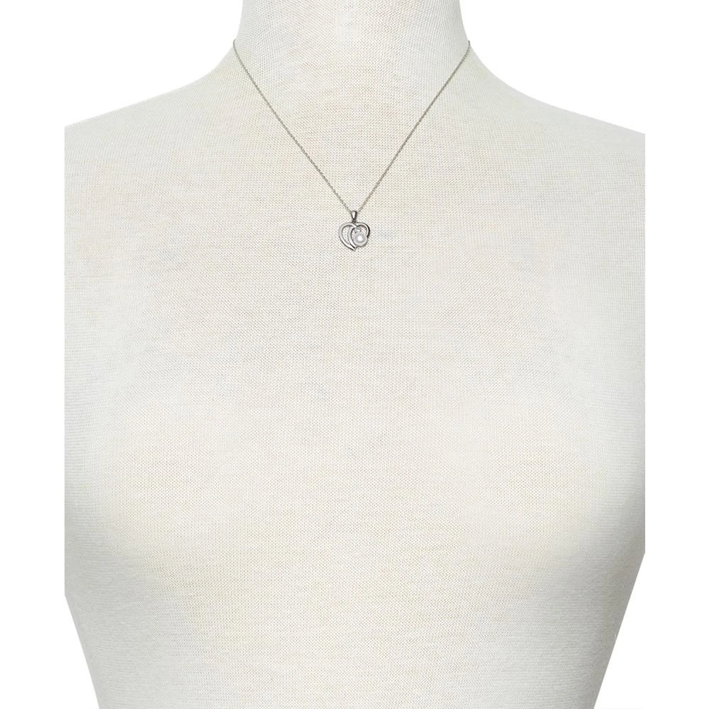 商品Belle de Mer|2-Pc. Set Cultured Freshwater Button Pearl (6mm) & Cubic Zirconia Heart Pendant Necklace & Matching Stud Earrings in Sterling Silver,价格¥1859,第3张图片详细描述