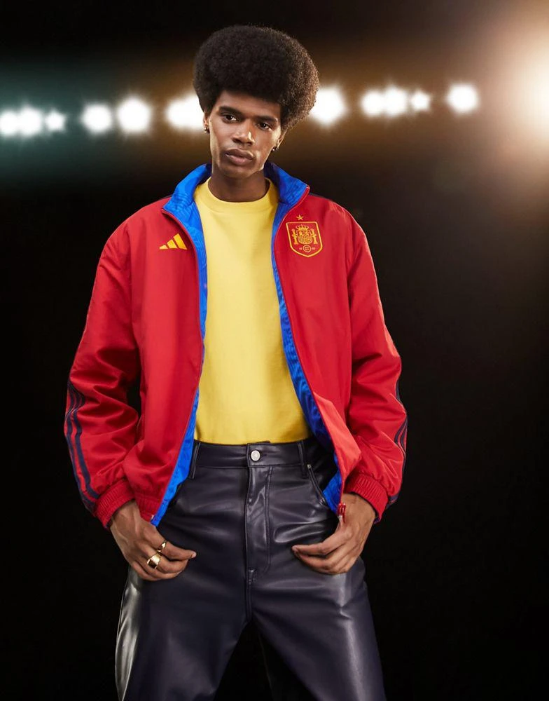 商品Adidas|adidas Football Spain World Cup 2022 Anthem jacket in red,价格¥893,第2张图片详细描述