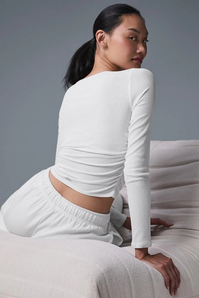 商品Alo|Gather Long Sleeve - White,价格¥394,第5张图片详细描述