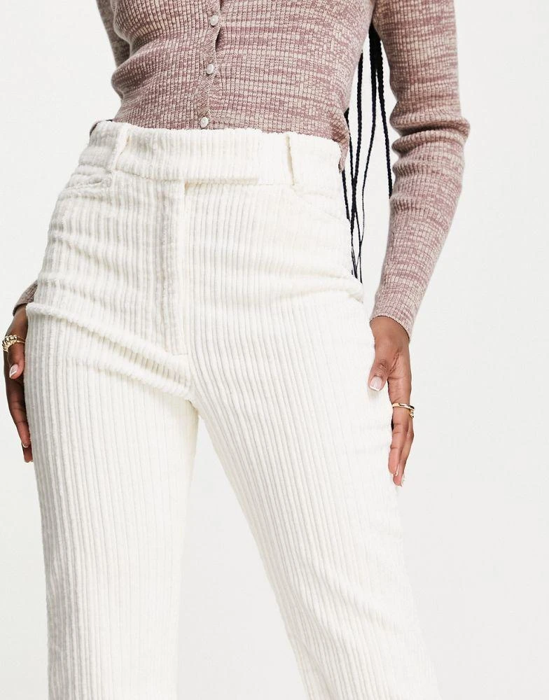 商品& Other Stories|& Other Stories cotton stretch corduroy trousers in off white - CREAM,价格¥445,第3张图片详细描述