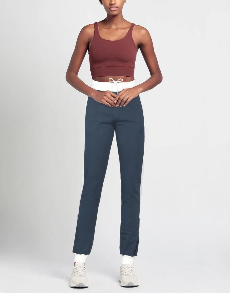 商品GUESS|Casual pants,价格¥363,第2张图片详细描述