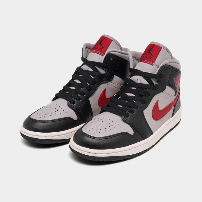 商品Jordan|Women's Air Jordan Retro 1 Mid Casual Shoes,价格¥773,第2张图片详细描述