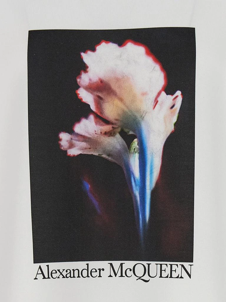 商品Alexander McQueen|Alexander McQueen Graphic Printed Crewneck T-Shirt,价格¥1948,第4张图片详细描述