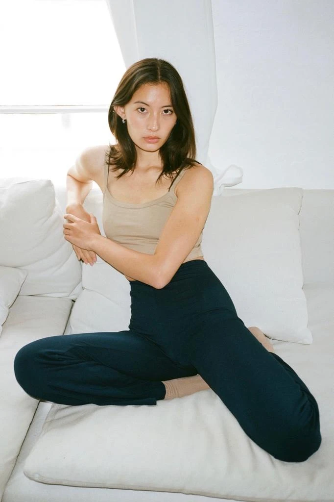 商品Los Angeles Apparel|PON300 - Ponte Flared Legging,价格¥369,第5张图片详细描述