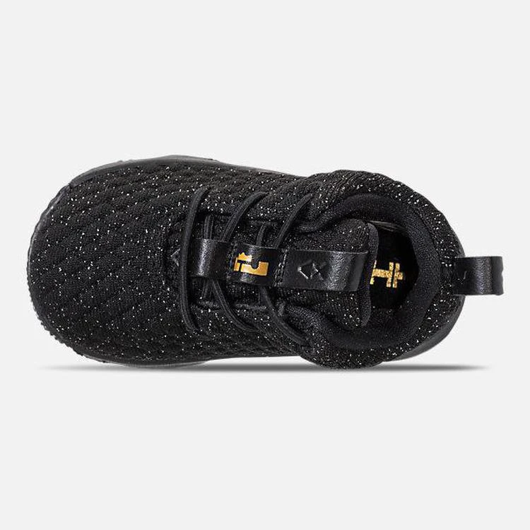 男幼童 LeBron 15 篮球鞋 商品