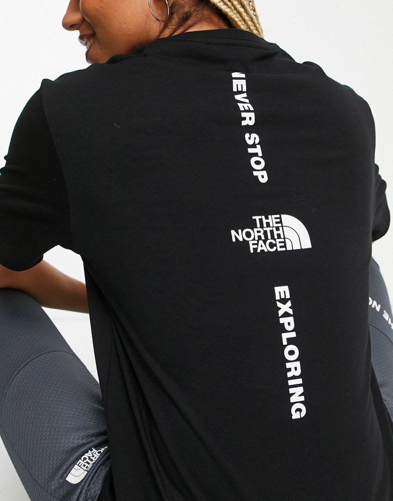 商品The North Face|The North Face Vertical logo boyfriend fit t-shirt in black Exclusive at ASOS,价格¥214,第5张图片详细描述