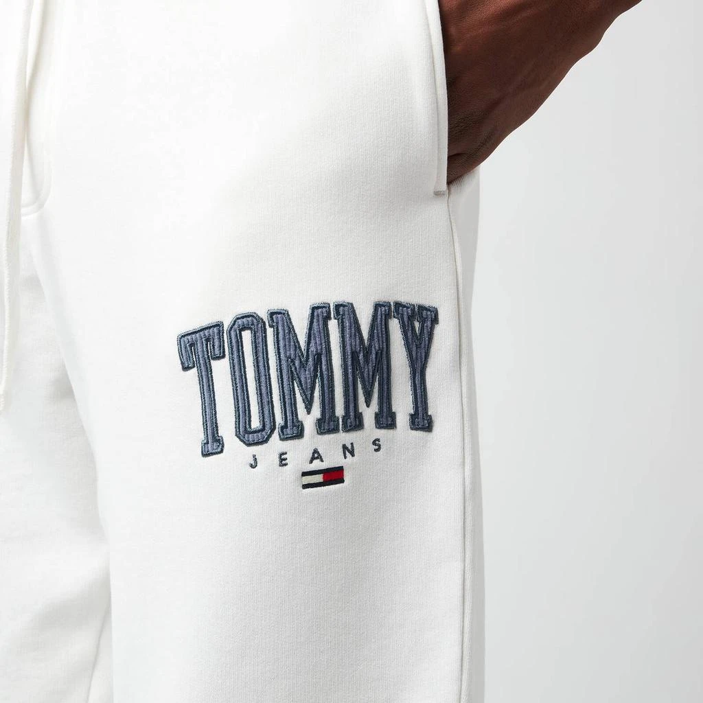 商品Tommy Hilfiger|Tommy Jeans Men's Collegiate Relaxed Fit Sweatpants - Ivory Silk,价格¥322,第3张图片详细描述