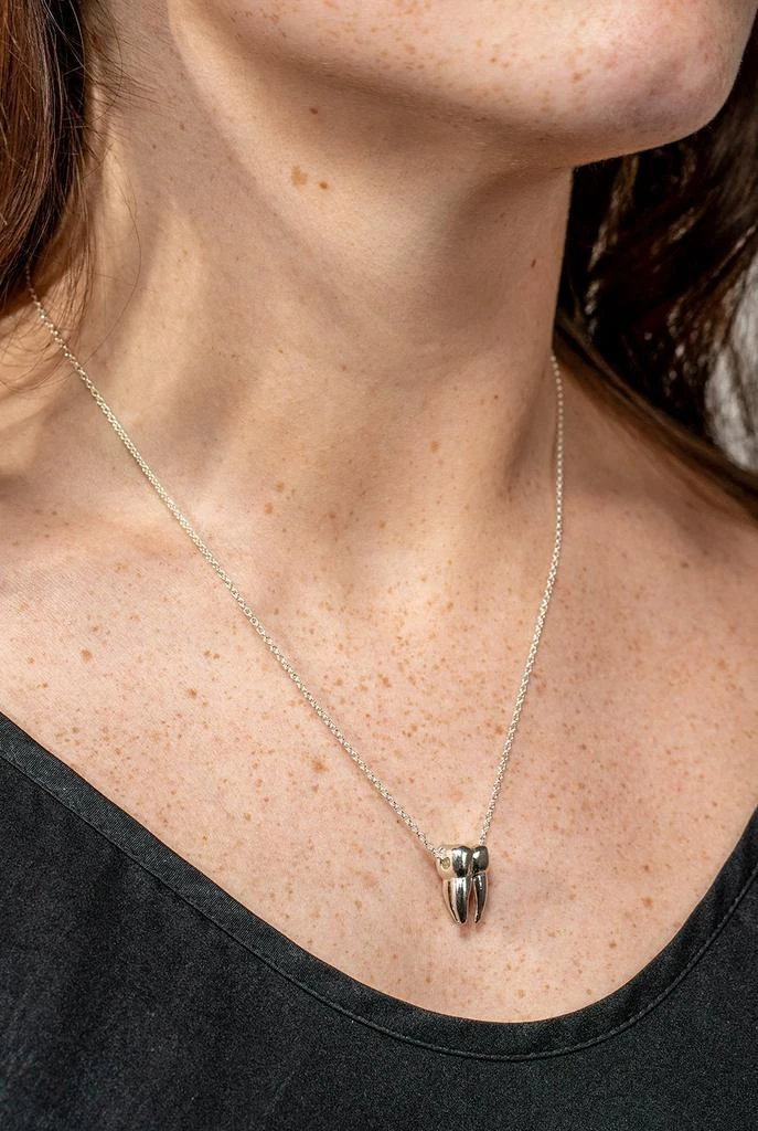 商品SEEKD|Tooth necklace in eco sterling silver,价格¥1947,第2张图片详细描述