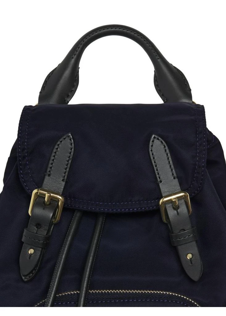 商品Burberry|The small crossbody rucksack in nylon,价格¥8942,第2张图片详细描述