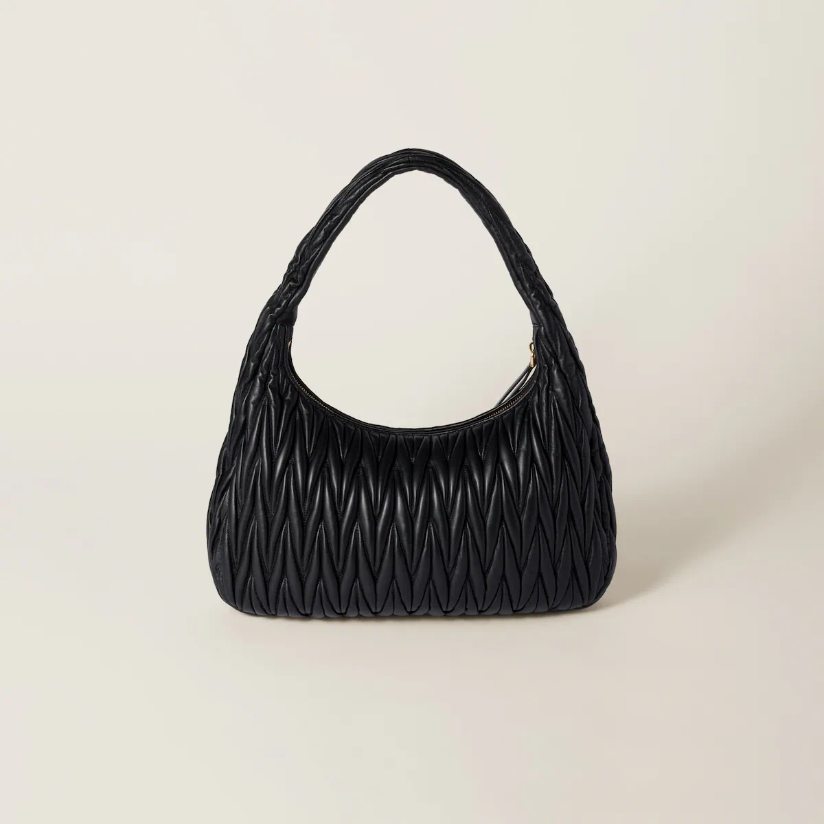 【预售】 缪缪 25春夏 女士 手提包 Sac hobo Wander en cuir nappa matelassé 5BC170_N88_F0002_V_OOO 商品
