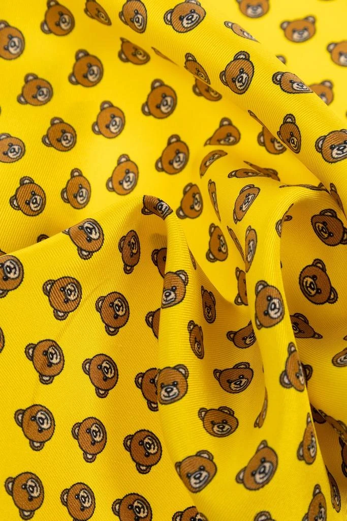 商品Moschino|Moschino Logo Printed Pocket Square,价格¥267,第3张图片详细描述