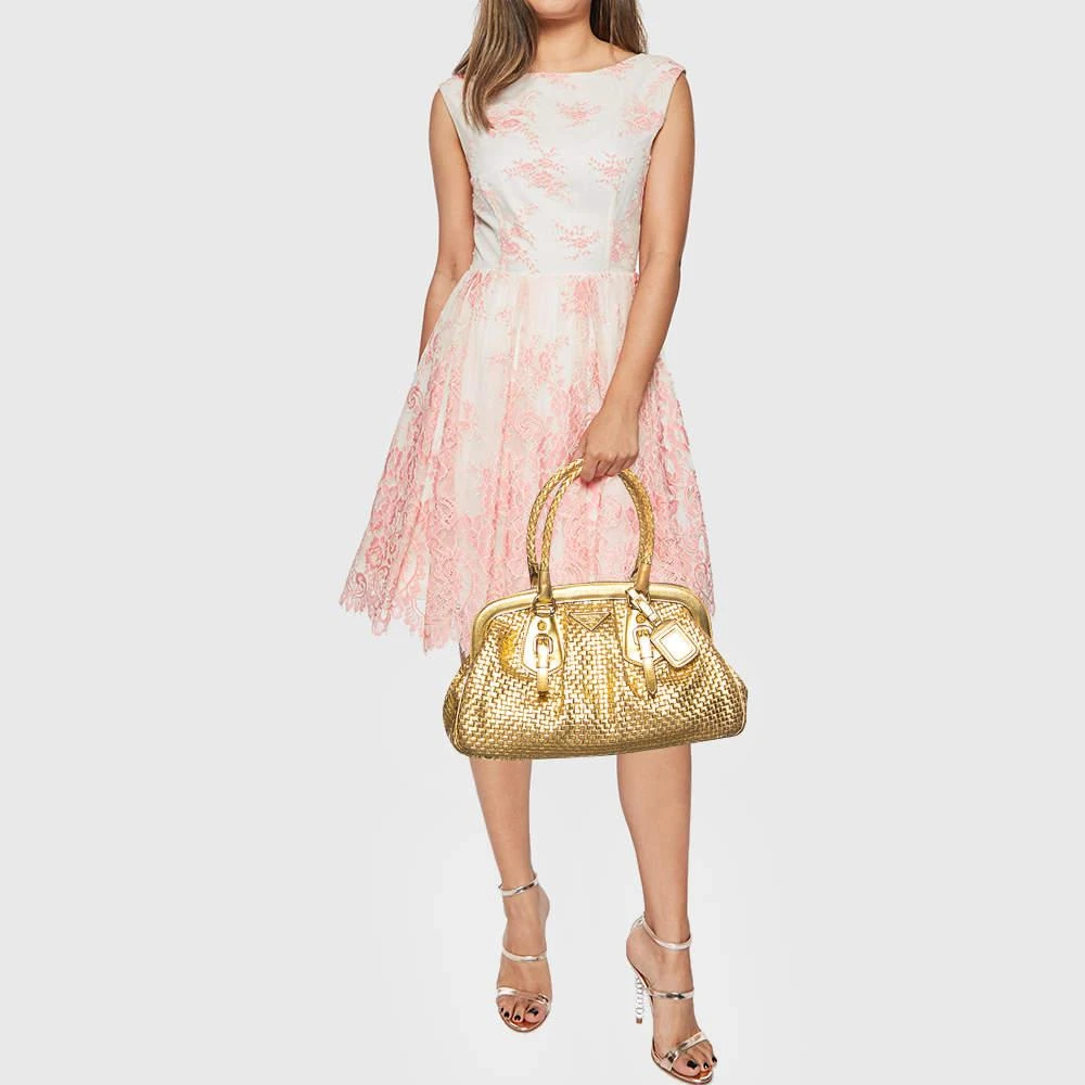 商品[二手商品] Prada|Prada Metallic Gold Woven Madras Leather Frame Satchel,价格¥2962,第2张图片详细描述