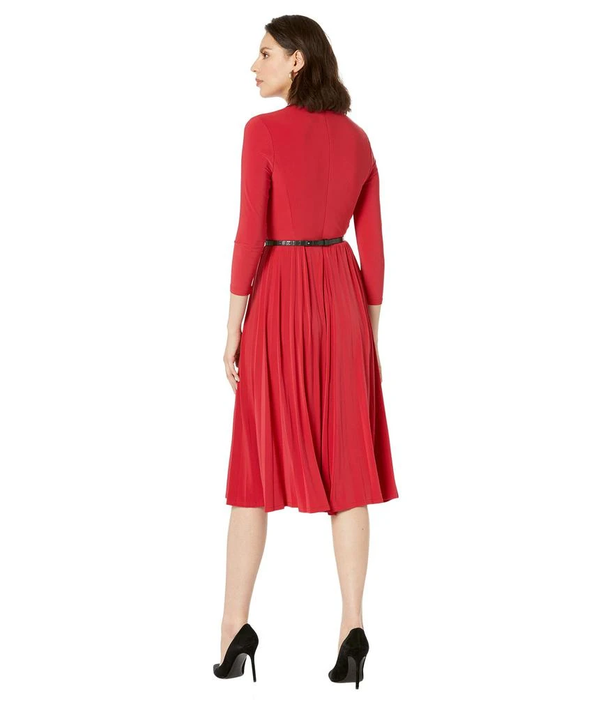 商品Tommy Hilfiger|Long Sleeve V-Neck Jersey Dress with Pleated Skirt,价格¥524,第2张图片详细描述