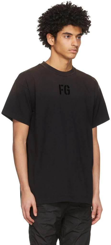 商品Fear of god|Black 'FG' T-Shirt,价格¥1842,第2张图片详细描述