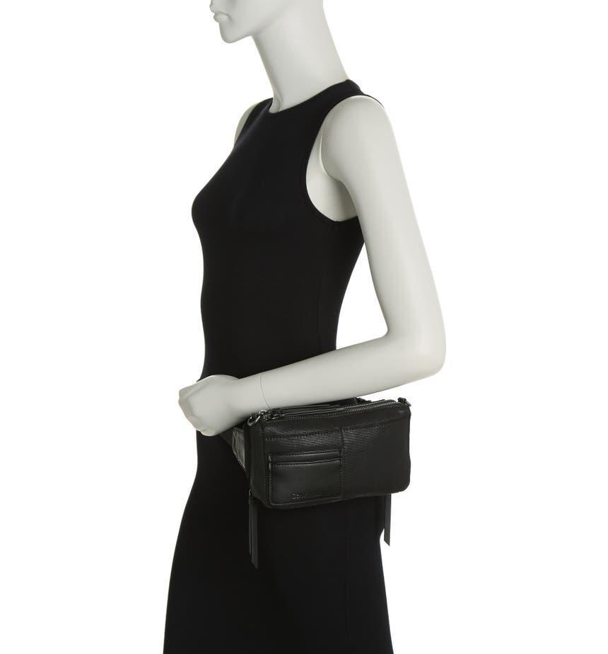 商品Calvin Klein|Jana Crossbody Bag,价格¥509,第5张图片详细描述