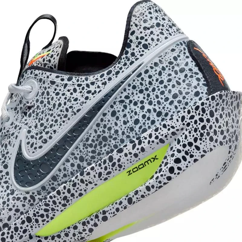 Nike G.T. Cut 3 Electric Basketball Shoes 商品