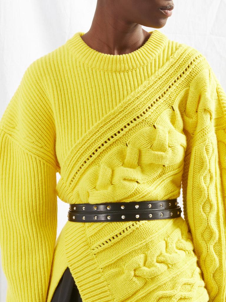 Asymmetric cabled-knit sweater商品第2张图片规格展示