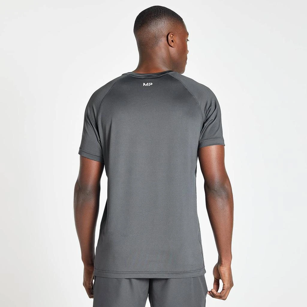商品Myprotein|MP Men's Linear Line Graphic Essentials Training Short Sleeve T-Shirt - Gun Metal,价格¥107,第3张图片详细描述