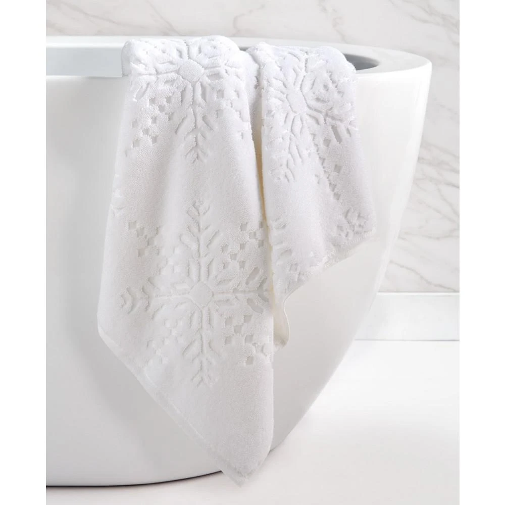 商品Charter Club|Holiday Bath Towel, 30" x 56", Created for Macy's,价格¥262,第3张图片详细描述