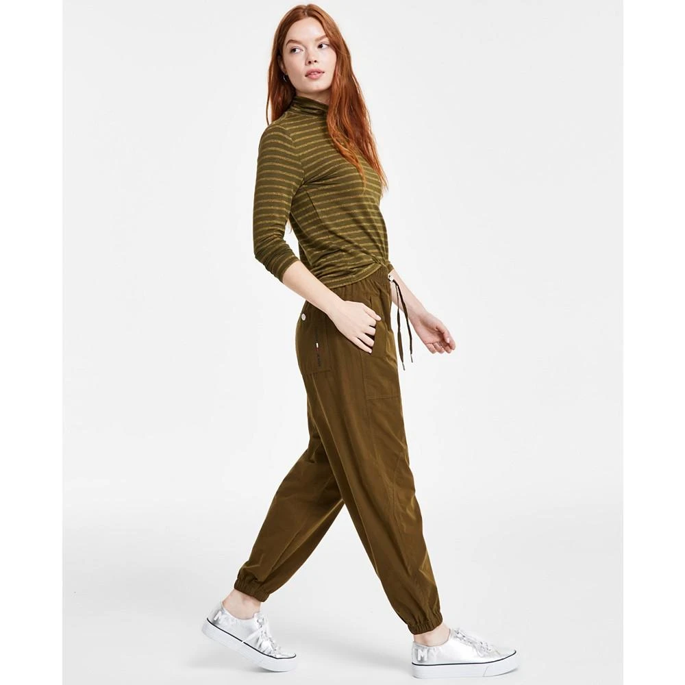 商品Tommy Jeans|Women's Solid Pull-On Utility Jogger Pants,价格¥374,第3张图片详细描述