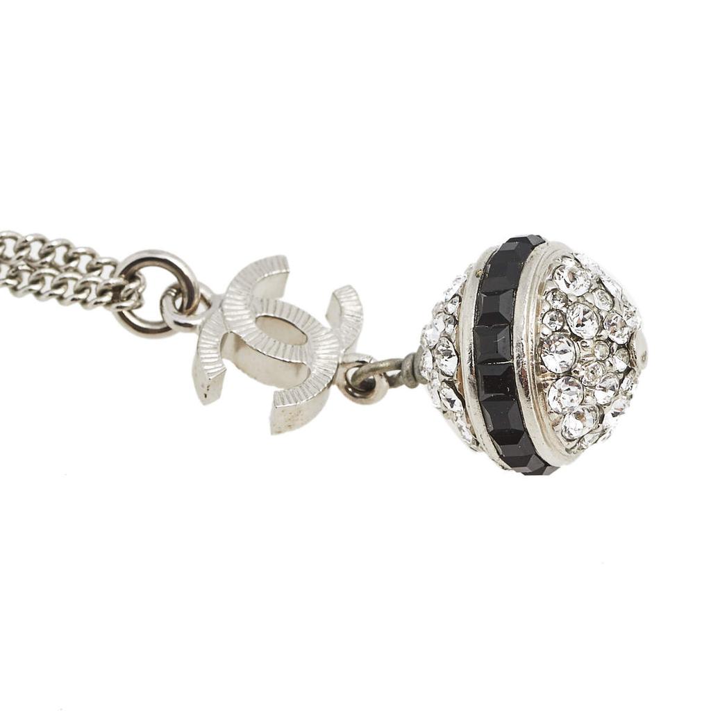 Chanel CC Silver Tone Metal Crystal Ball Pendant Necklace商品第4张图片规格展示