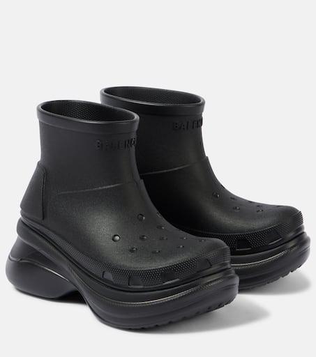 靴 balenciaga crocs boots black Women's Crocs™ Boot in Black | Balenciaga US