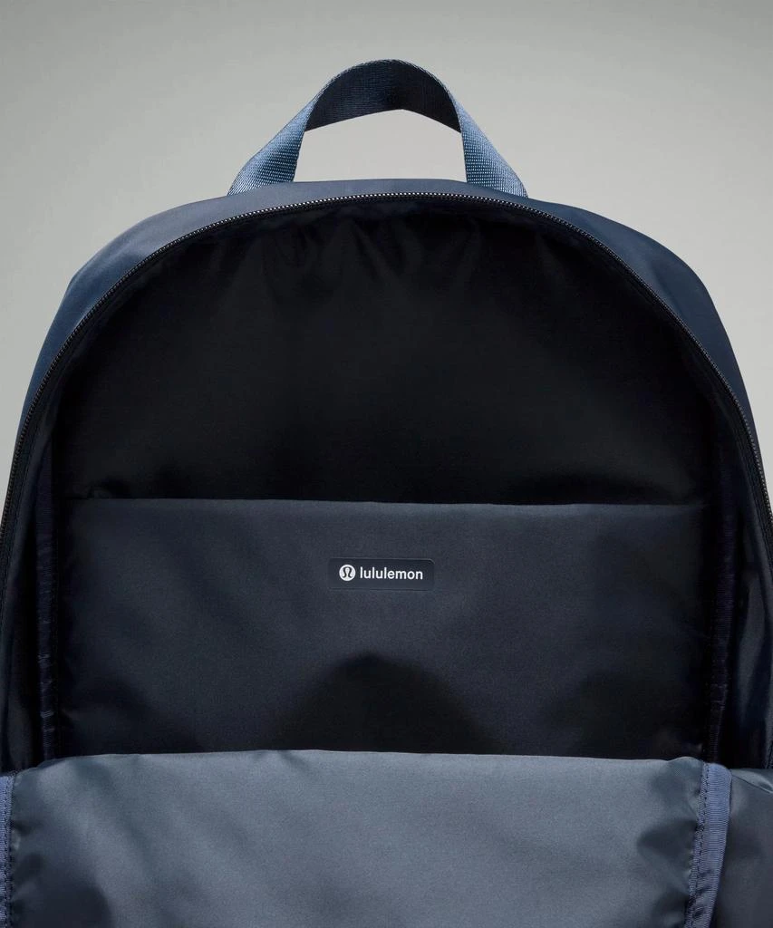 Everywhere Backpack 22L 商品