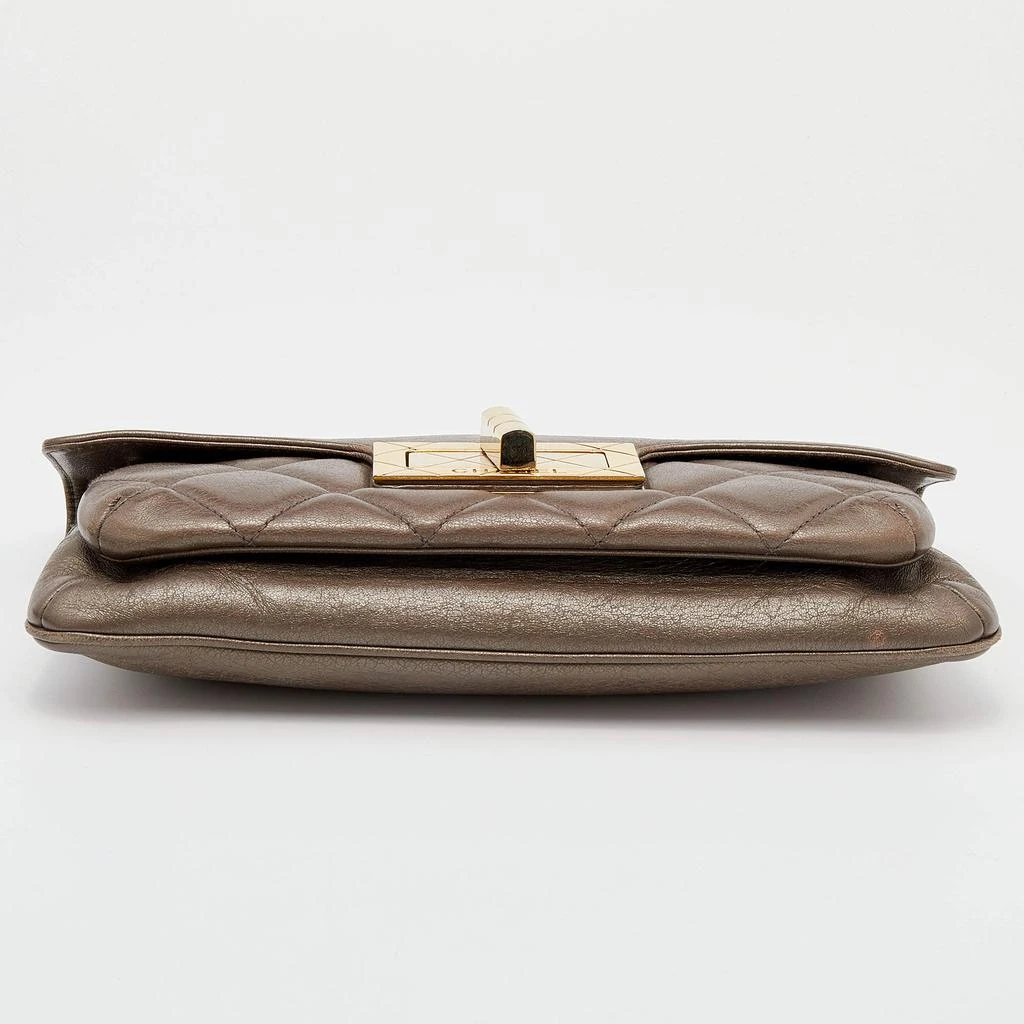 Chanel Brown Quilted Leather Turn Lock Flap Bag 商品