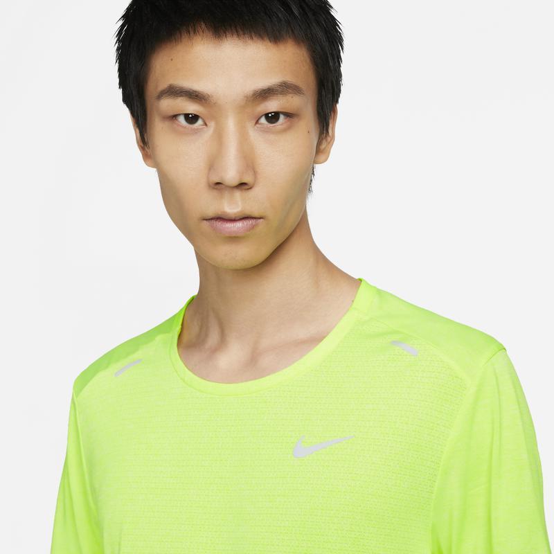 商品NIKE|Nike Dri-Fit Rise 365 Short Sleeve T-Shirt - Men's,价格¥259-¥391,第5张图片详细描述