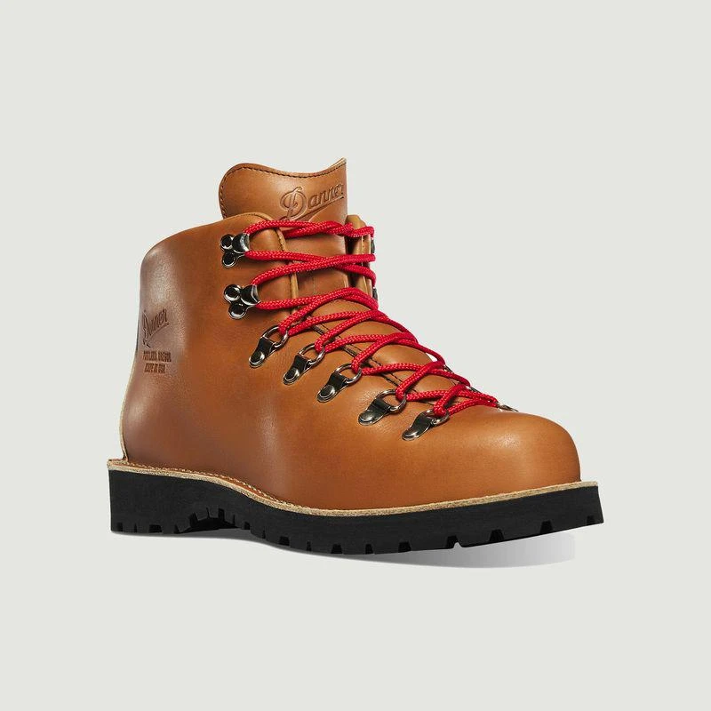 商品Danner|Mountain Light Cascade Leather Boots Cascade DANNER,价格¥3536,第1张图片