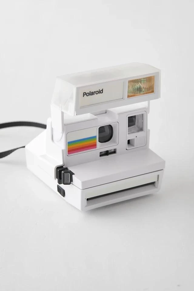 商品Polaroid|Polaroid 600 Glow-In-The-Dark Instant Camera Refurbished By Retrospekt,价格¥757,第3张图片详细描述