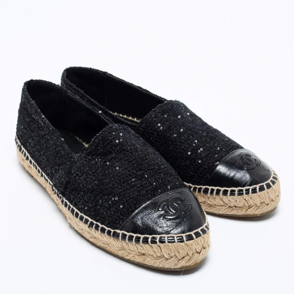 商品[二手商品] Chanel|Chanel Black Tweed And Leather CC Cap Toe Espadrille Flats Size 38,价格¥4462,第4张图片详细描述