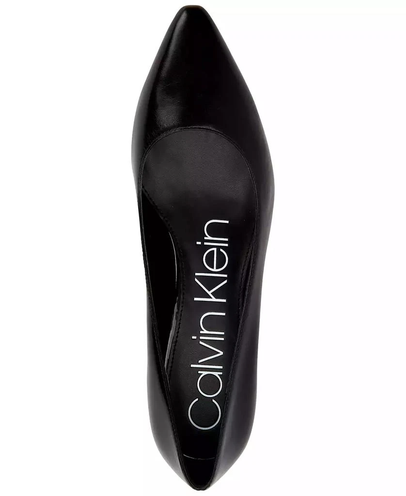 商品Calvin Klein|Women's Nita Pointy Toe Pumps,价格¥330,第4张图片详细描述