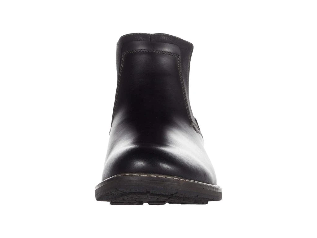 Fuse Plain Toe Chelsea Boot 商品