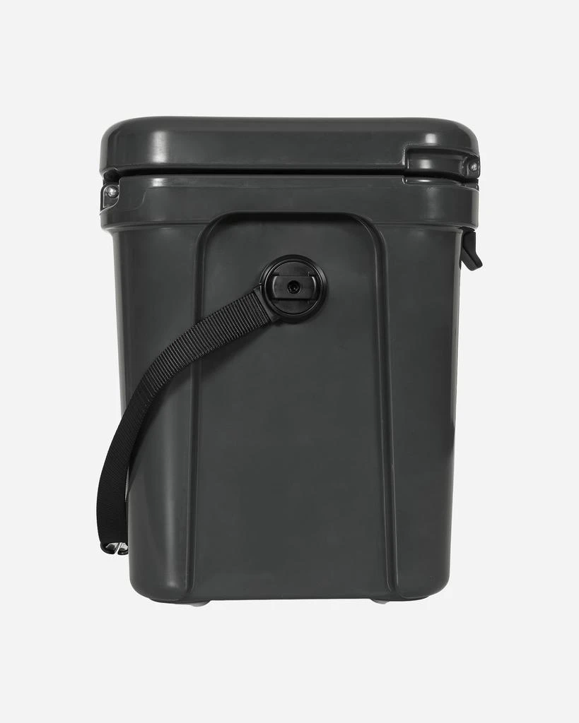 商品YETI|Roadie 24 Cool Box Charcoal,价格¥1865,第4张图片详细描述
