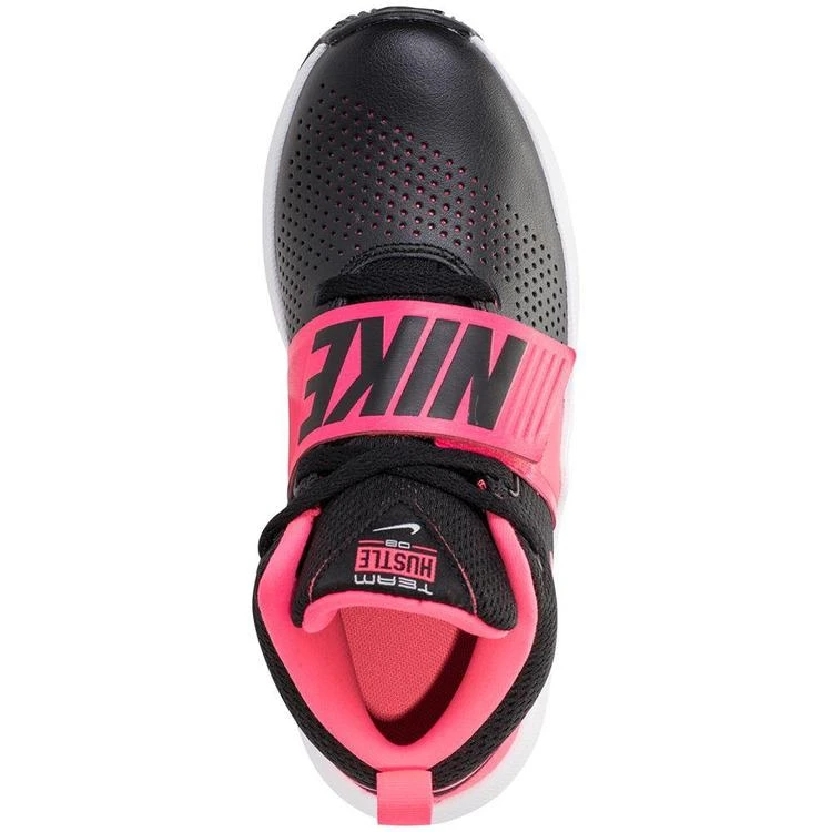 男童Boys' Team Hustle D8 Basketball Sneakers from Finish Line 商品