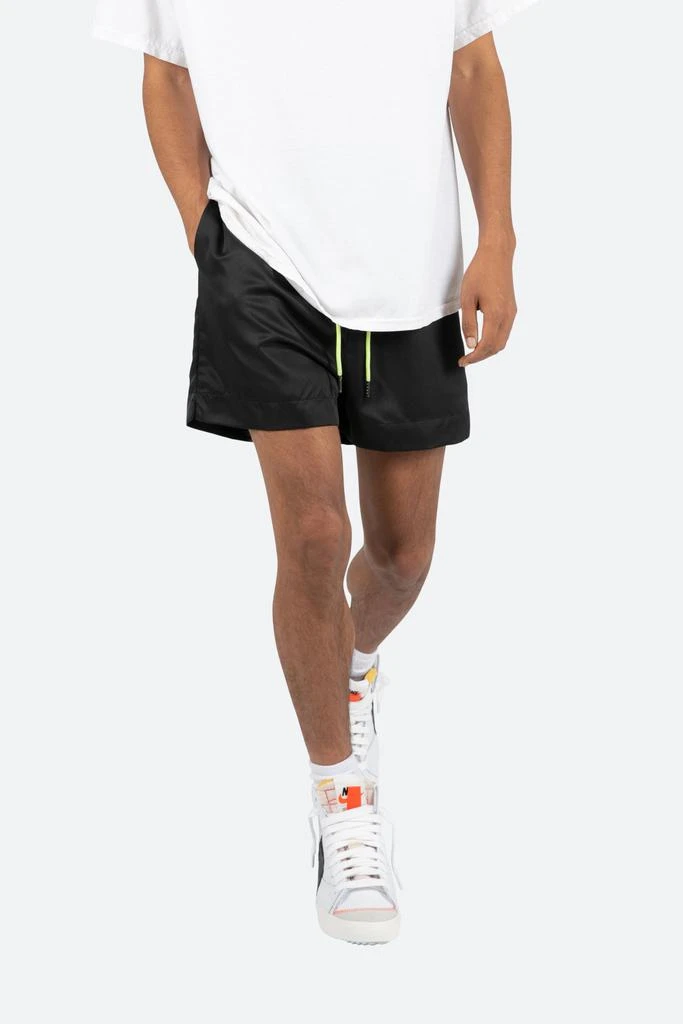 商品MNML|Summer Shorts - Black,价格¥257,第2张图片详细描述